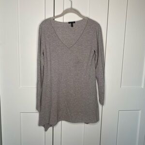 Eileen Fisher 100% Wool Oversized V Neck Sweater Women’s Size XS